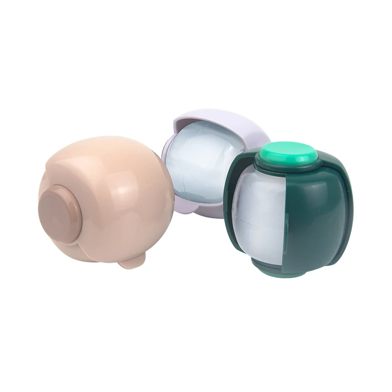 Customized Portable Washable Sticky Lint Roller Ball with Hood Case Reusable Travel for Cat and Dog Hair Fur Clothes