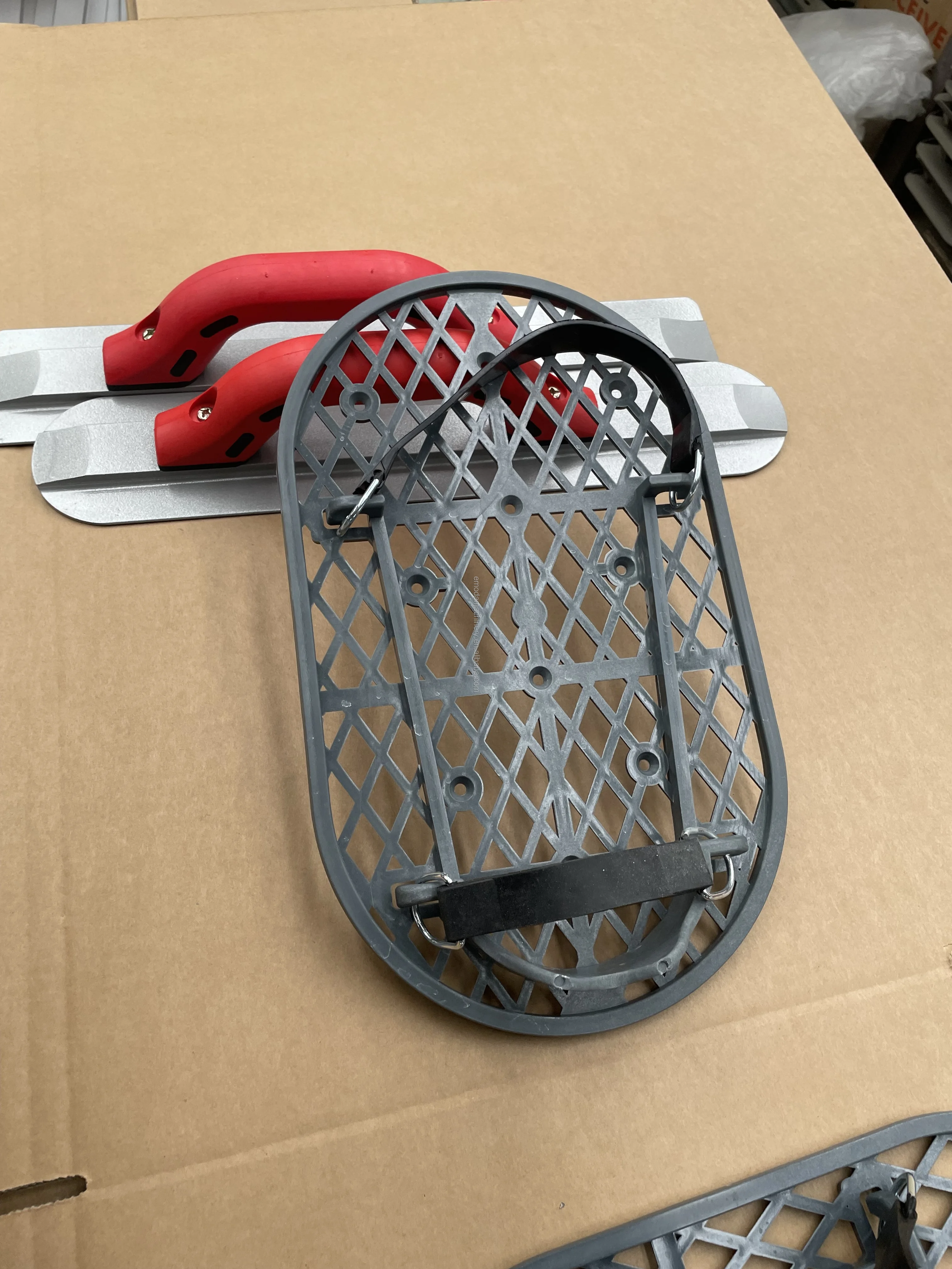 Concrete Cement Finishing Shoe Prevents Slippage and Does not Leave Prints