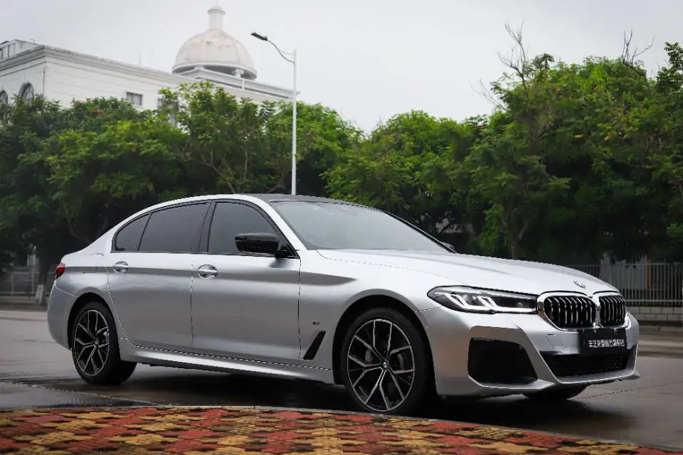 LIDA Wholesale Price Car Wrapping Film Gloss Automotive Wrap Paper Colors Change Full Silver Car Wraps Films