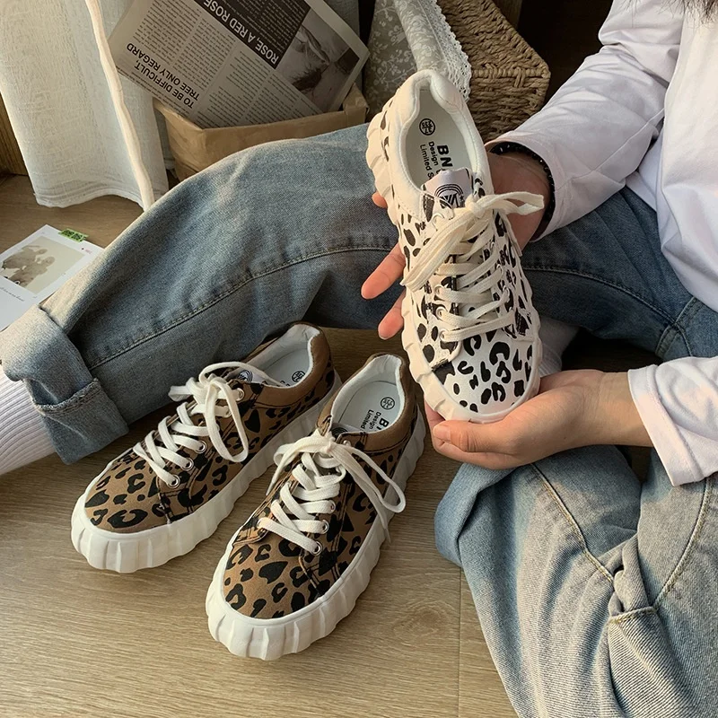 Fashion Ladies Leopard Prints Spring Fall Canvas Sneaker Casual Canvas Trendy Shoes For Women