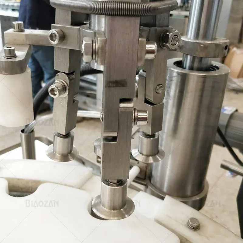 China Manufacturer Rotary Medicine Liquid Bottling Automatic Vial Filling Capping Machine and Labeling