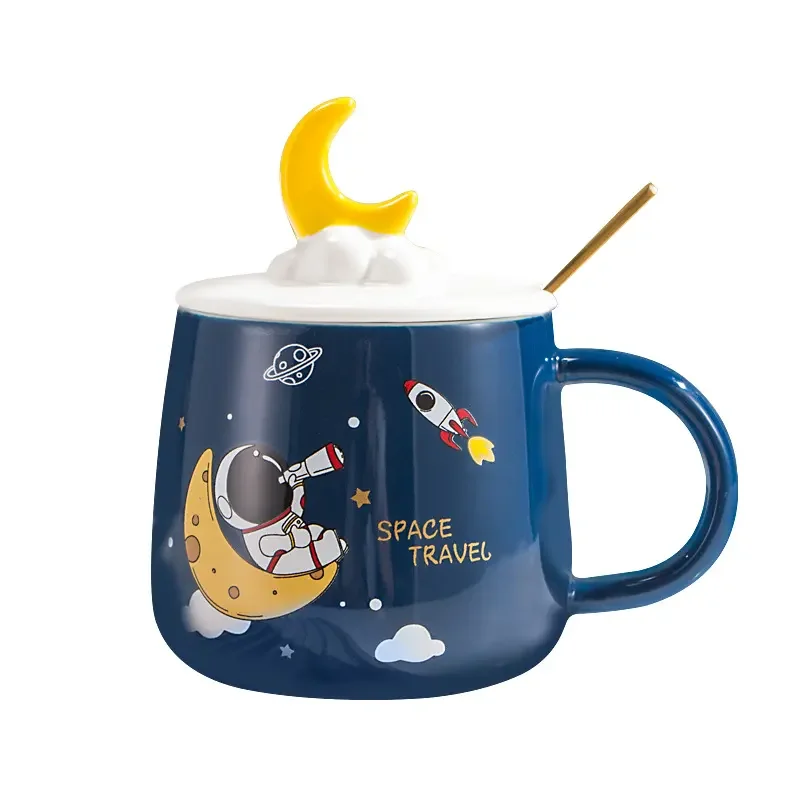 Керамическая чашка с крышкой