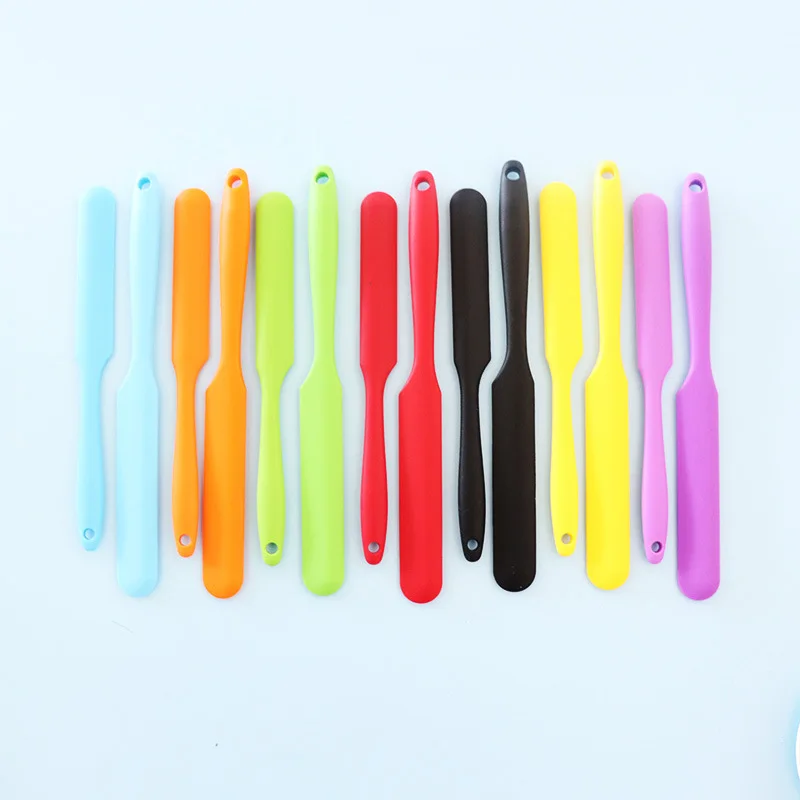 New Design Cheese Butter Silicone Spatula Cheese Cream Knife Silicone Spatulas For Cake Tools