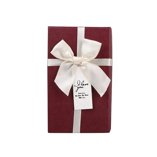 
High Quality Lovely Chocolate Box Gift Packaging Box For Candy With Dividers Insert 