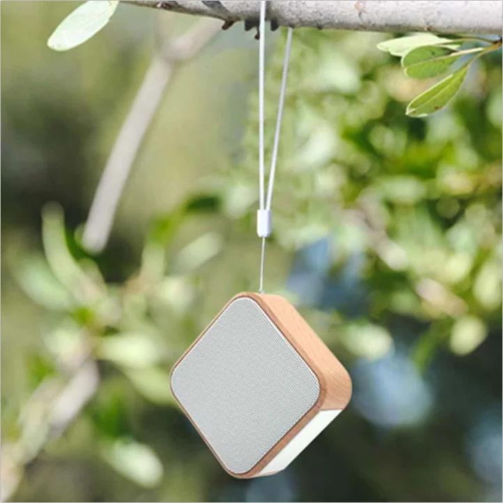 
Travel Support AUX TF Card A70 Wireless Wooden Speaker Payment Bluetooth Speaker 