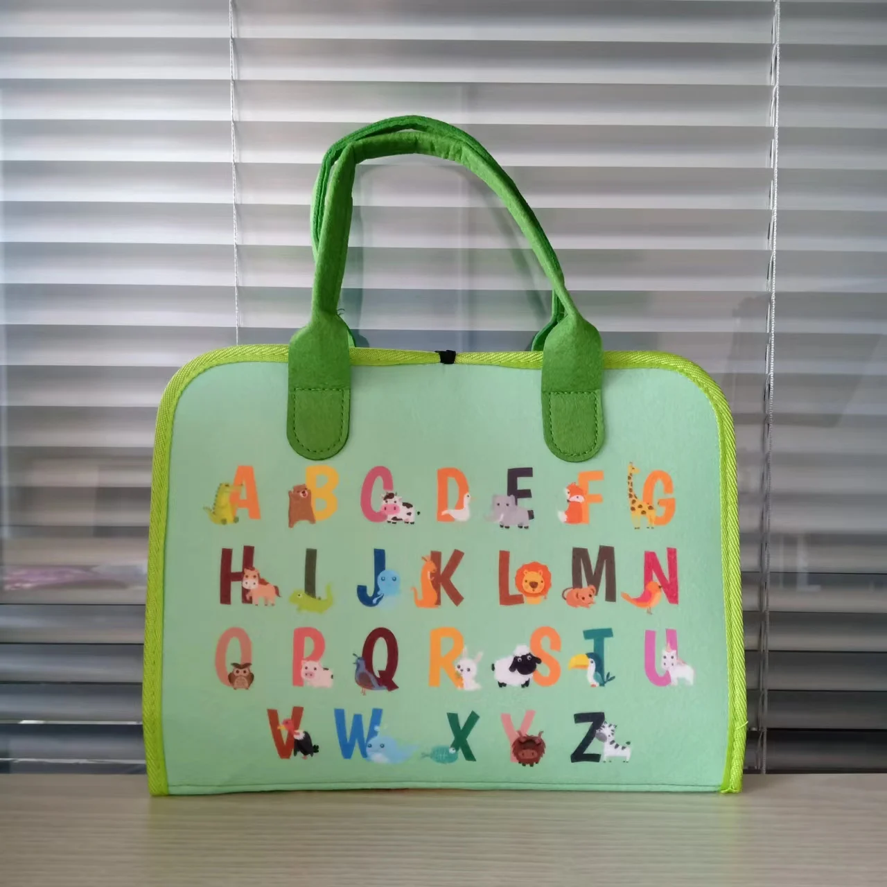 Green Zoo Reusable Drawing Pads Toddlers Activity Toys Felt Busy Board for Child Gifts