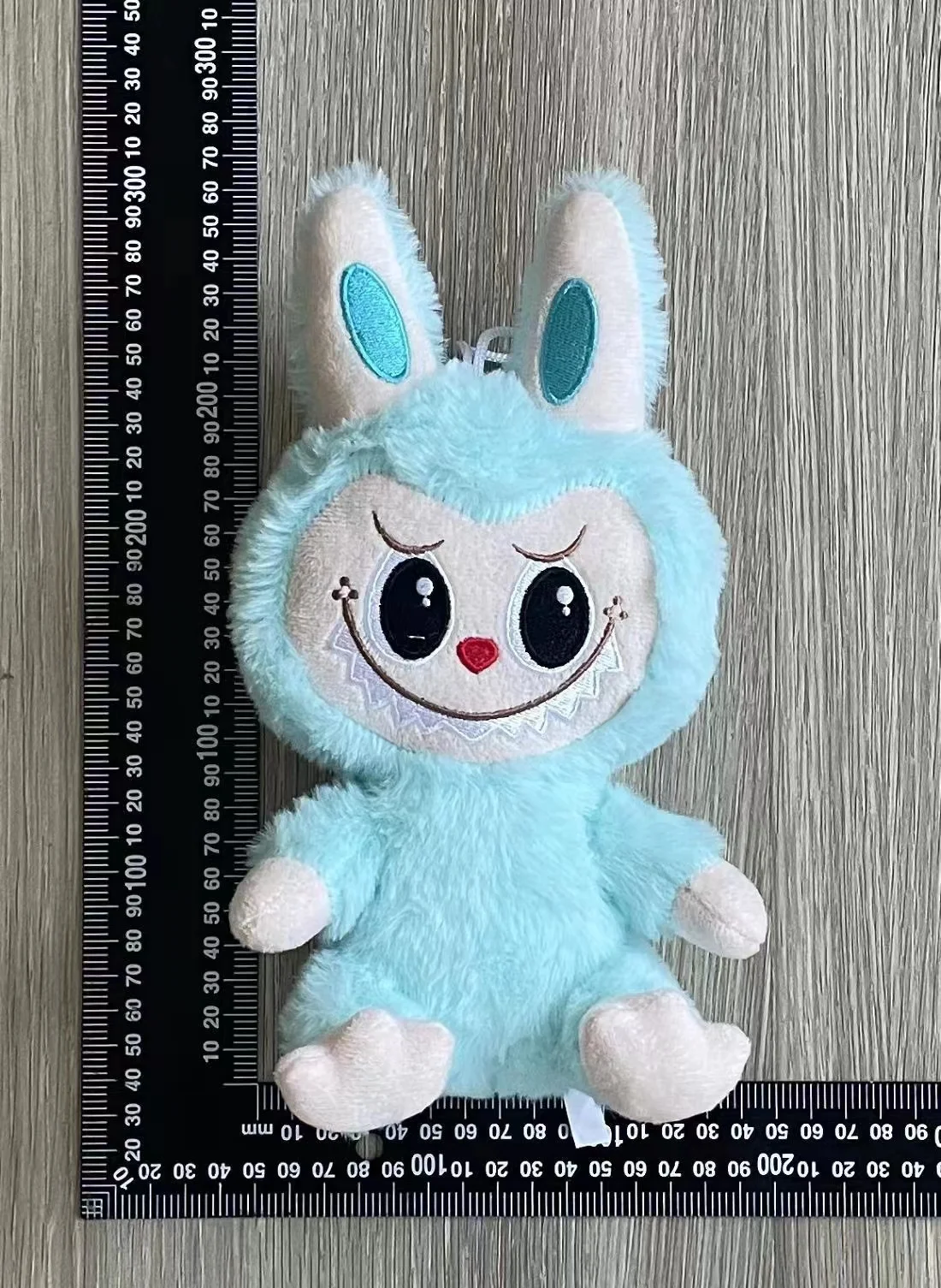 Internet celebrity cute doll labubu pendant high quality exquisite plush toy pop mart bag pendant