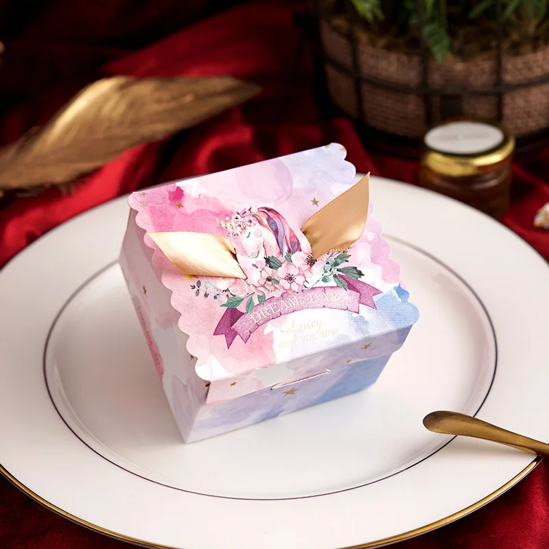Linghai Custom gift paper candy box wedding packaging small candy boxes with ribbon