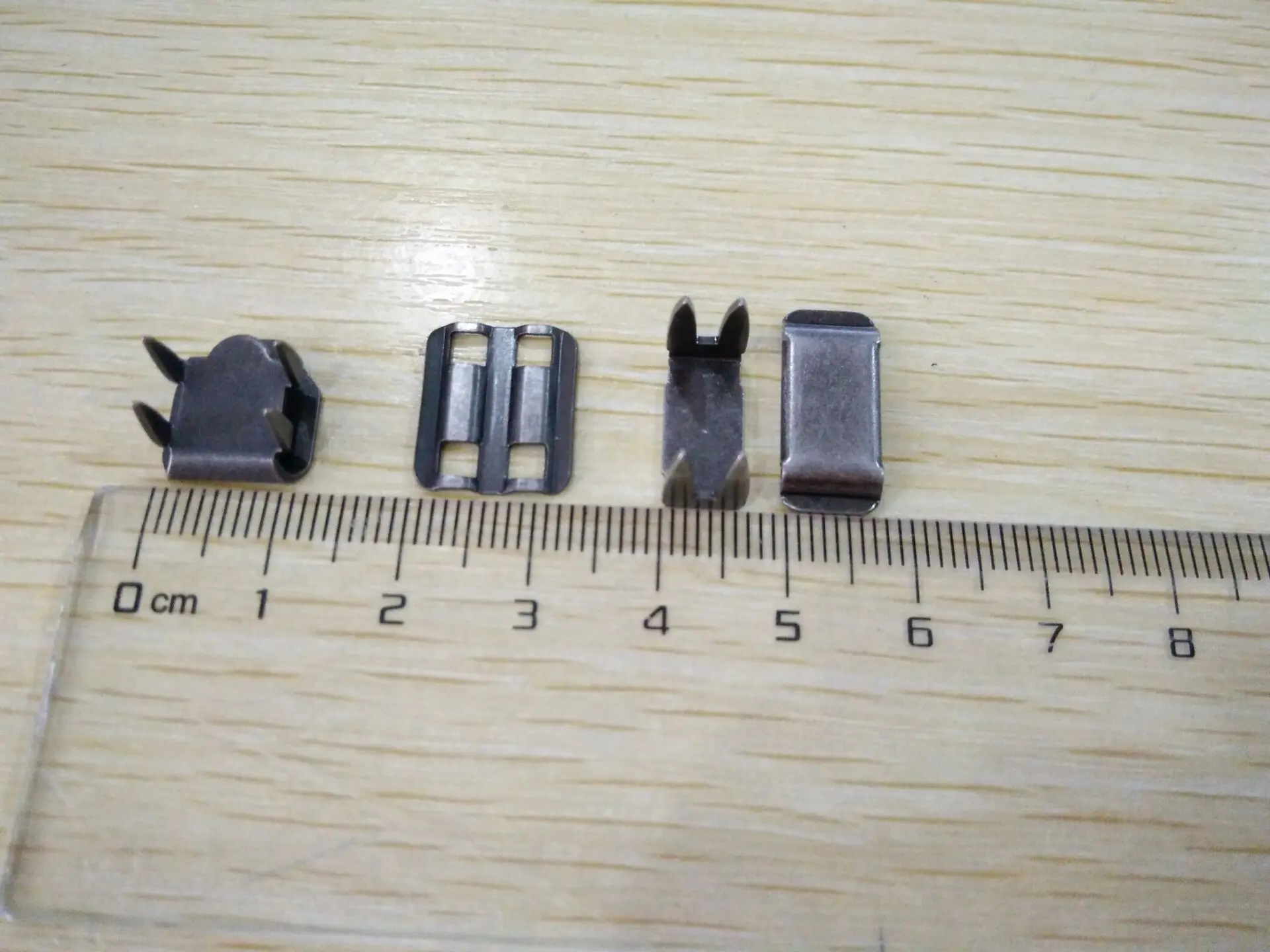 metal hook and bar closure