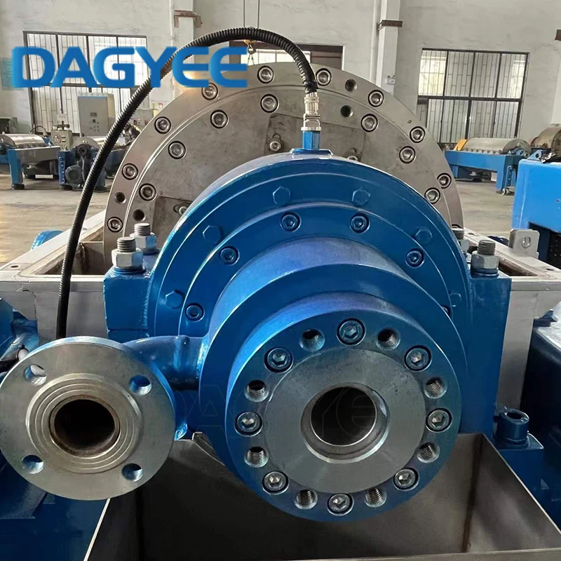 3 Phase Horizontal Screw Drilling Mud Decanter Centrifuge Separator Palm Oil Sludge Separation Equipment