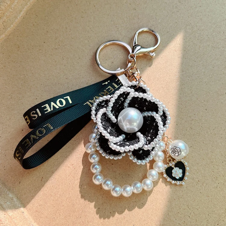Custom Fashion Design 3D Pearl Keying Fabric Keychain for Souvenir Gifts Flower Key Chain