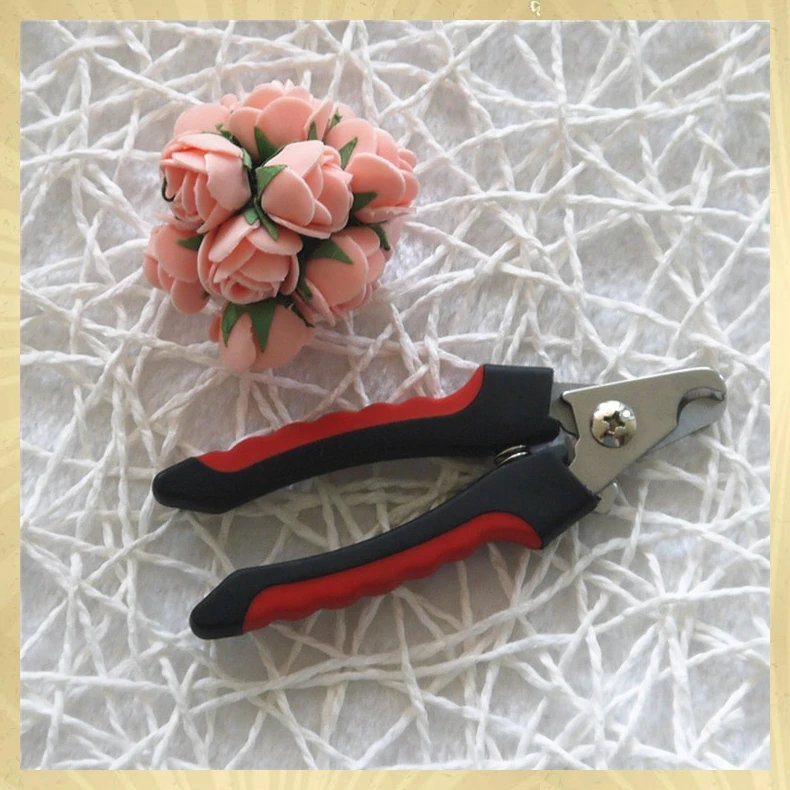 Hot Selling Safe Pet Toe nail Claw clippers scissors wholesale for both cat and dog animal puppy poodle