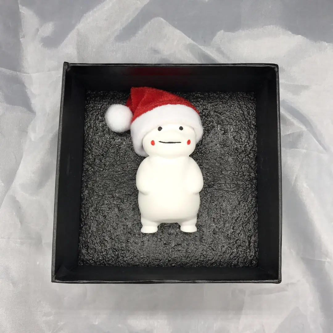 White Fat Doll Shaped Scented Ceramic Aromatherapy Essential Oil Diffuser Car Exhaust Clip Air Freshener