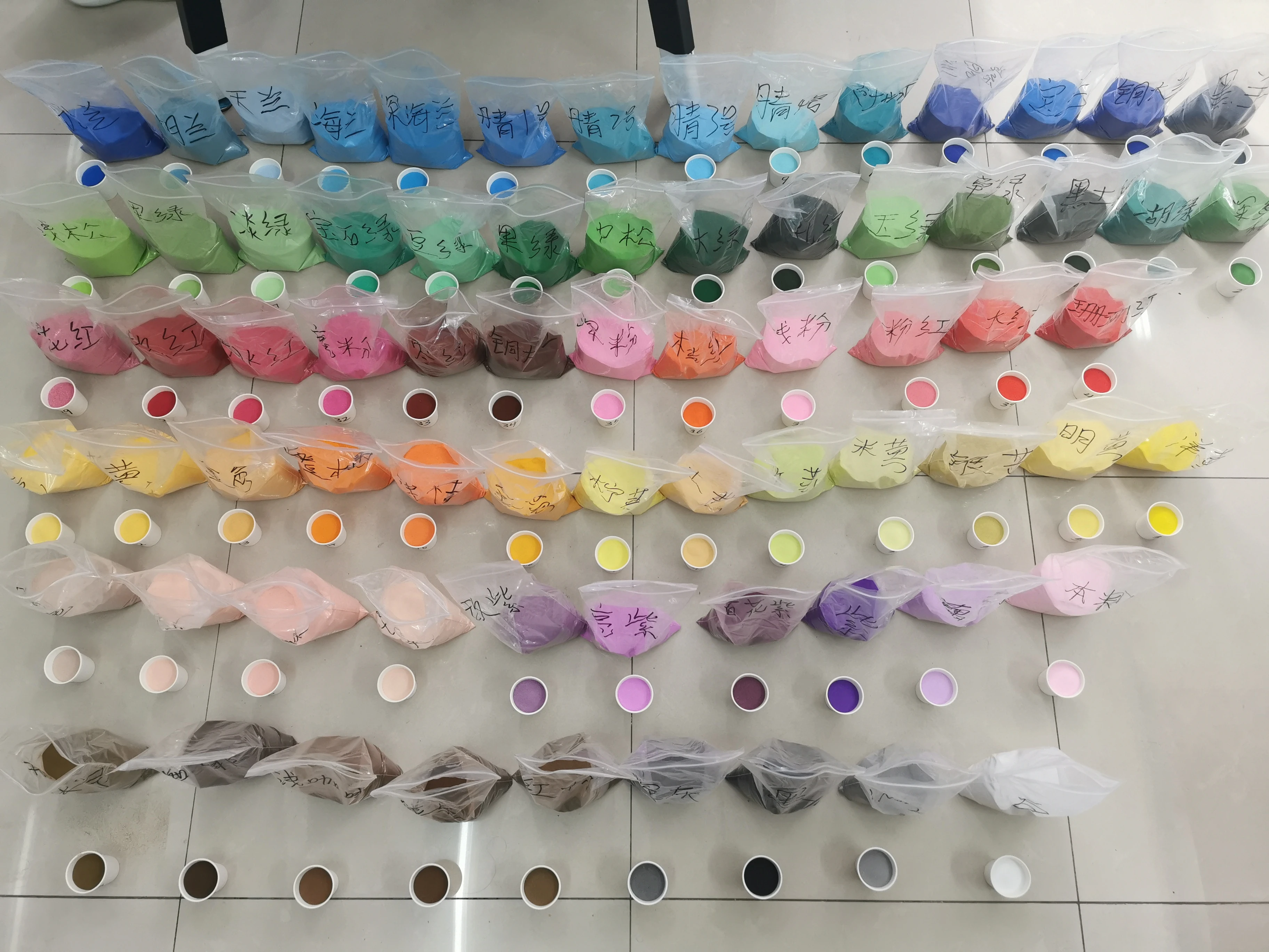 Landscaping Sandy Beach Colored Silica Sand MSDS for Natural Color Fine Black Series Sand Cheap Price for concrete construction