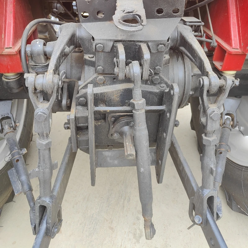 2016 hot selling fairly used YTO LX904 90HP Horse power farm tractor available for sale