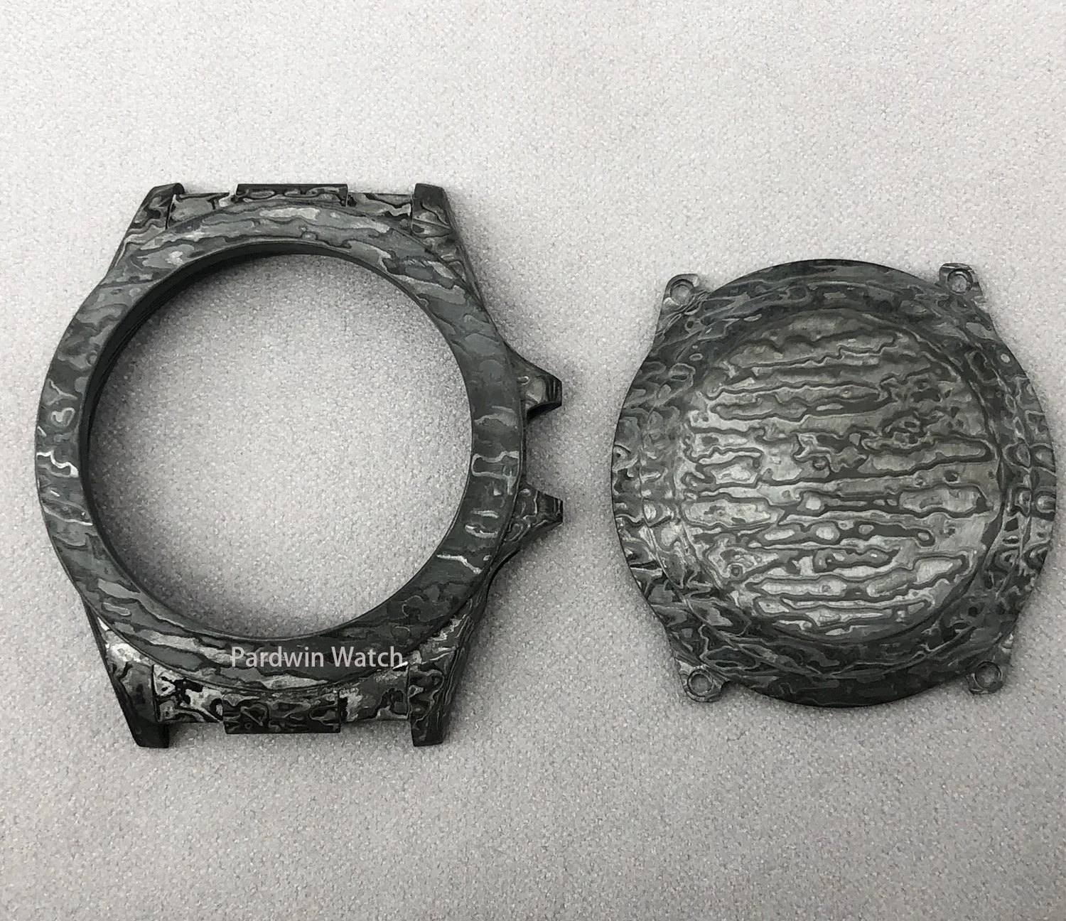 Luminous Hands Men Chronograph watch with Carbon Fiber case multi-function movement  sapphire glass anti-reflection carbon dials