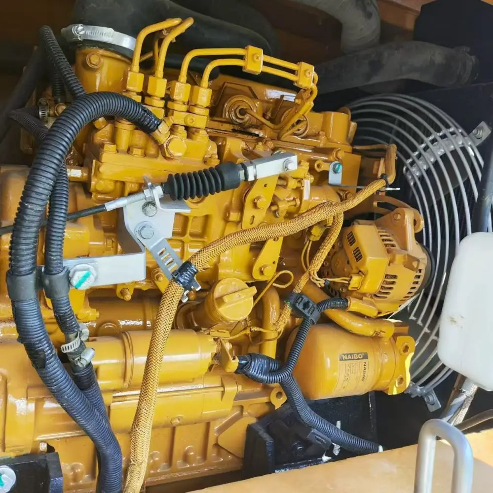 Гусеничный экскаватор CAT308 хорошее качество кошка 303 310 320 использованный с отбойной линией и резиновым гусеничным