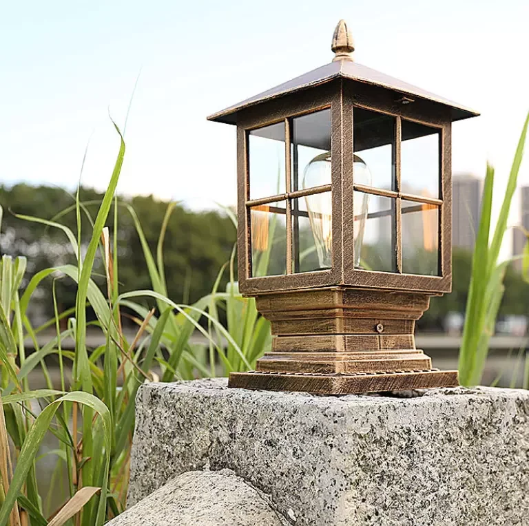 Factory wholesale price high quality brass lamp body led door light outdoor antique column light landscape light