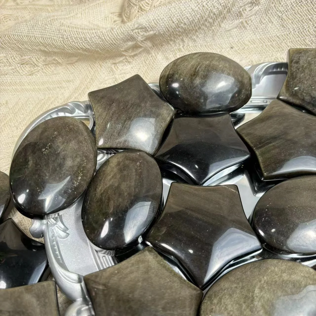 Wholesale Star Shape Crystal Healing Stones Carving Natural Crystal Palm Stones Golden Obsidian Palm For Meditation