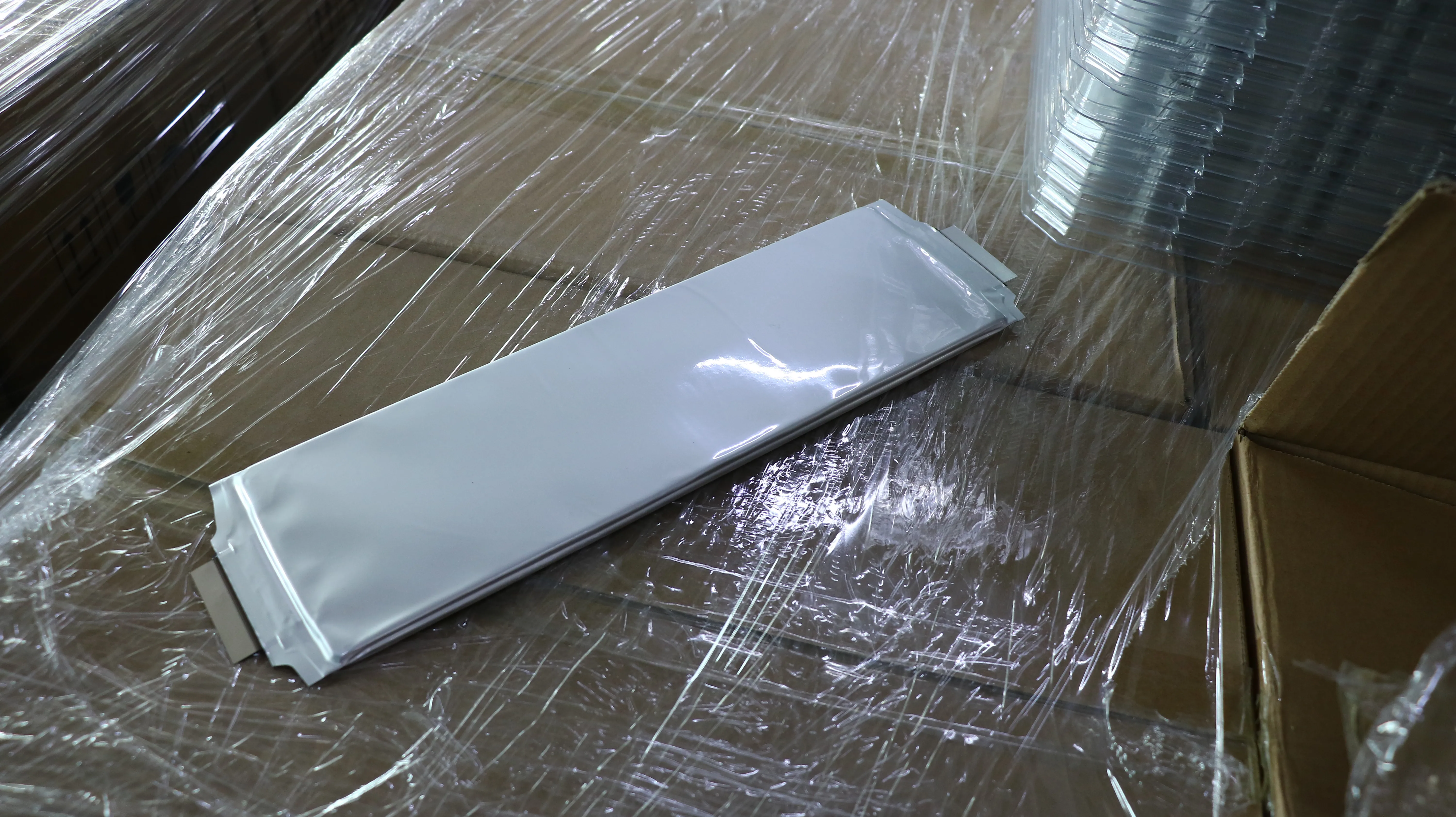 Deep Cycle Rechargeable Nmc Ncm 3.7V 55.5ah Li-ion cell Lithium Battery for Solar Energy System High-Speed Motorcycle