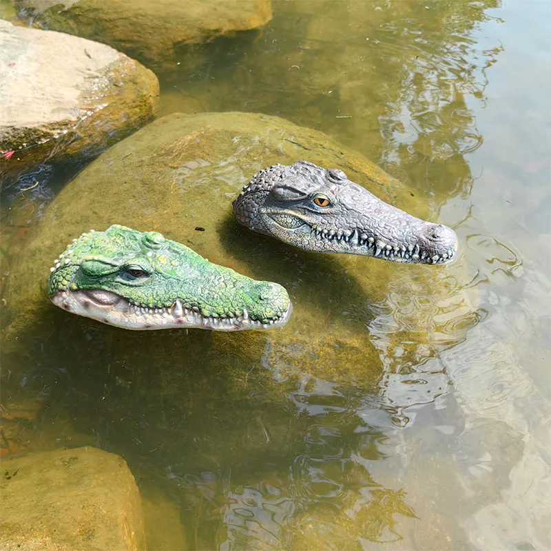 Statue Resin Artificial Garden Fish and Crocodile Alligator Garden Sculpture Floating Pond Decoration