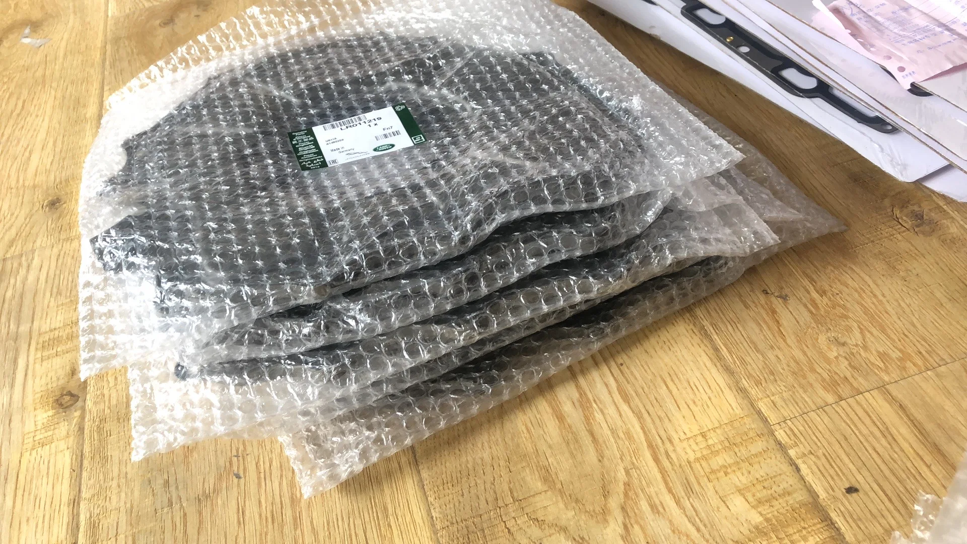 Завод KUSIMA масляное уплотнение коленчатого вала для Jaguar Land Rover 5.0L SC Range Rover LR4 Sport OEM качество