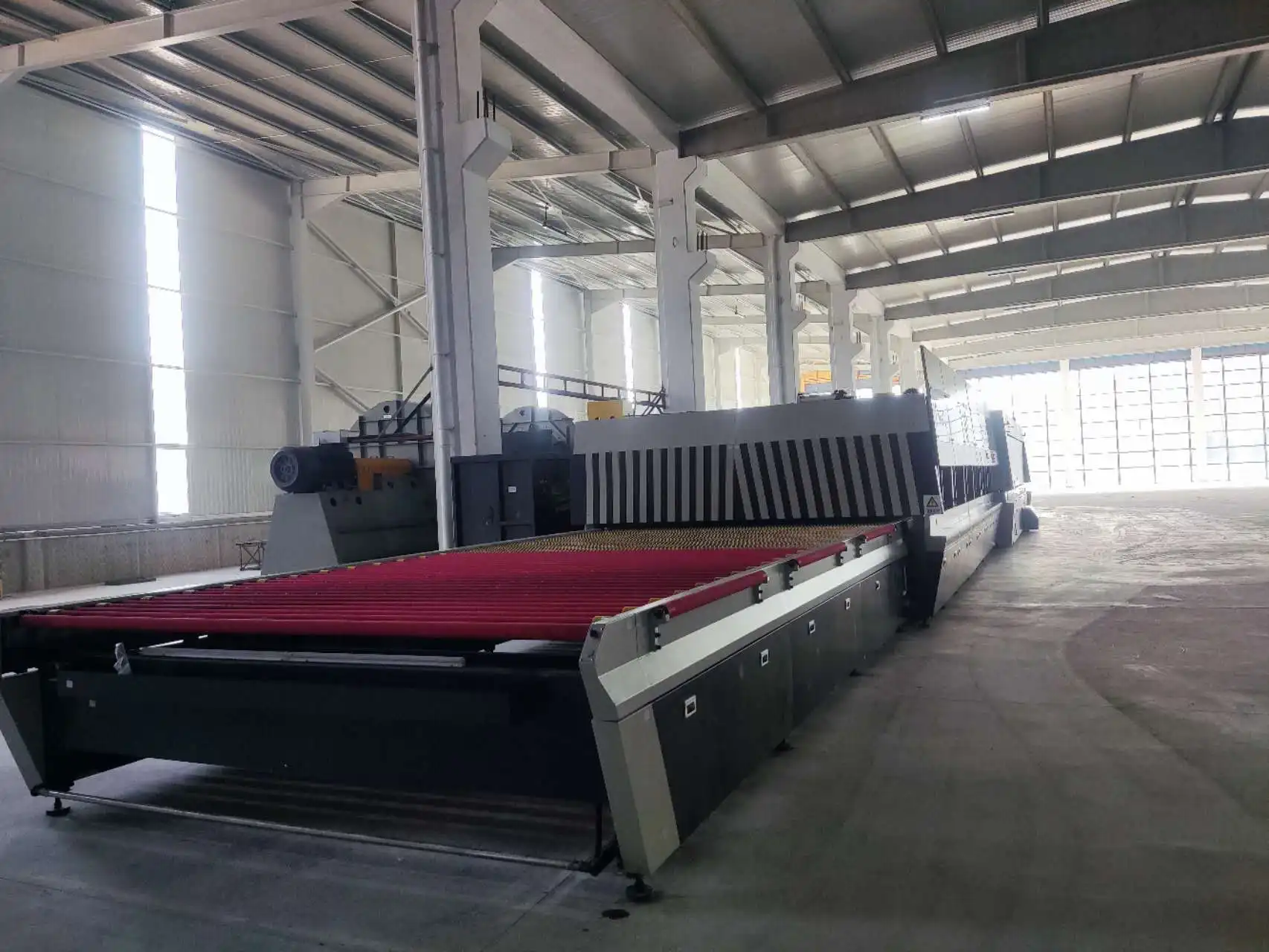 GX-P1730 оборудование для производства строительных материалов Закал плоское стекло ужесточающая при условии электрический автомобиль в Пакистане излучения горячий продукт 2022