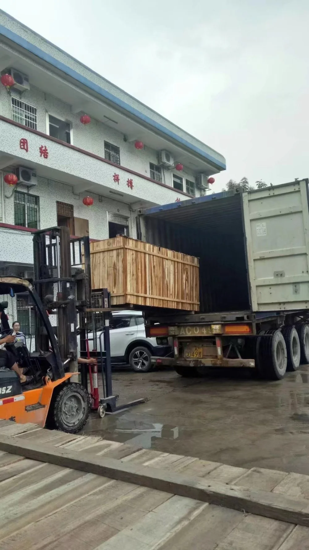 AUTO FRONT PANEL PRESSING AND IRONING PEAK MACHINE WITH 2 HEADS