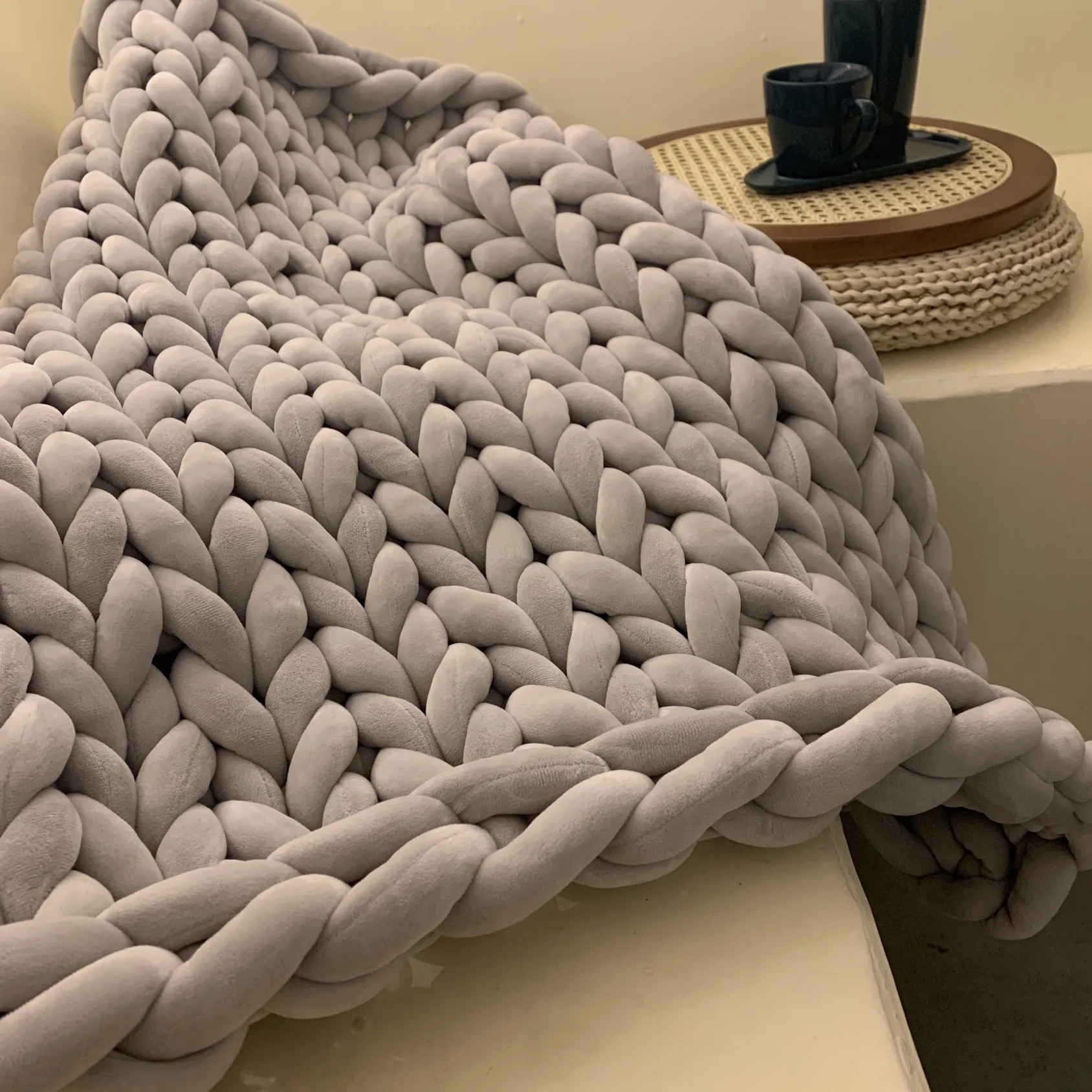 Handmade Chunky Knitted Weighted Blanket Velvet Knit Throw for Sleep Soft Crazy