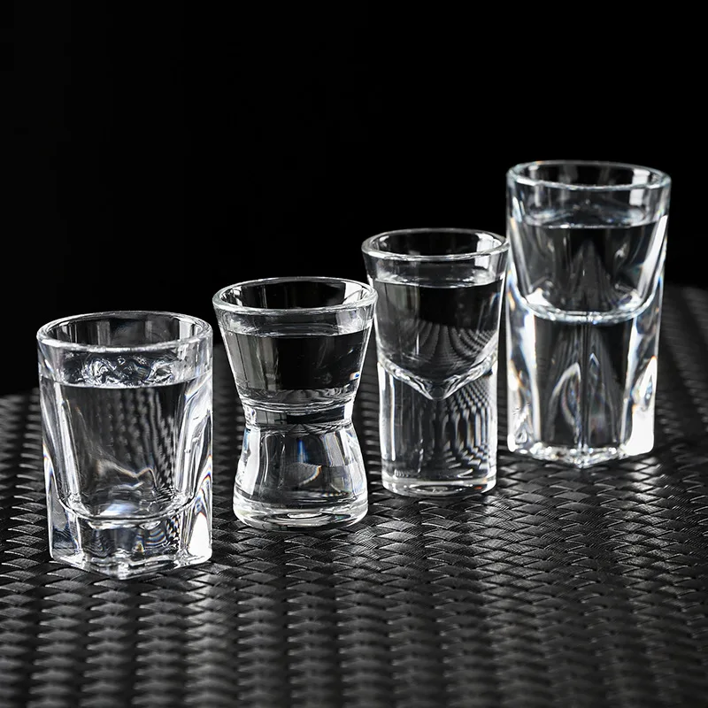 Heavy base pc cocktail special liquor thick bottom bullet cup straight acrylic plastic shot glasses