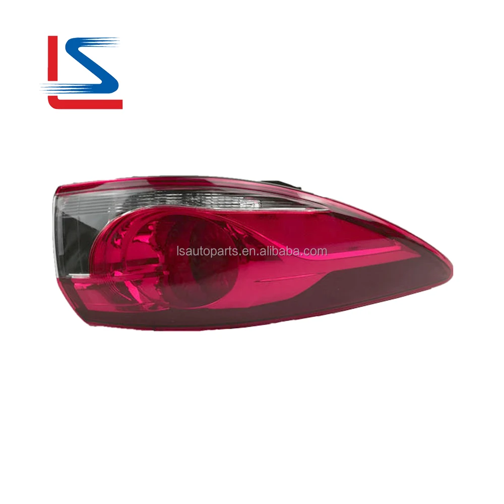 Auto LED tail Lamp for Mazda 6 Skyactiv 2014-2015  11-6579 GJR9-51-160 GJR9-51-150 GV98-51-150  GV98-51-160 TAILLIGHT