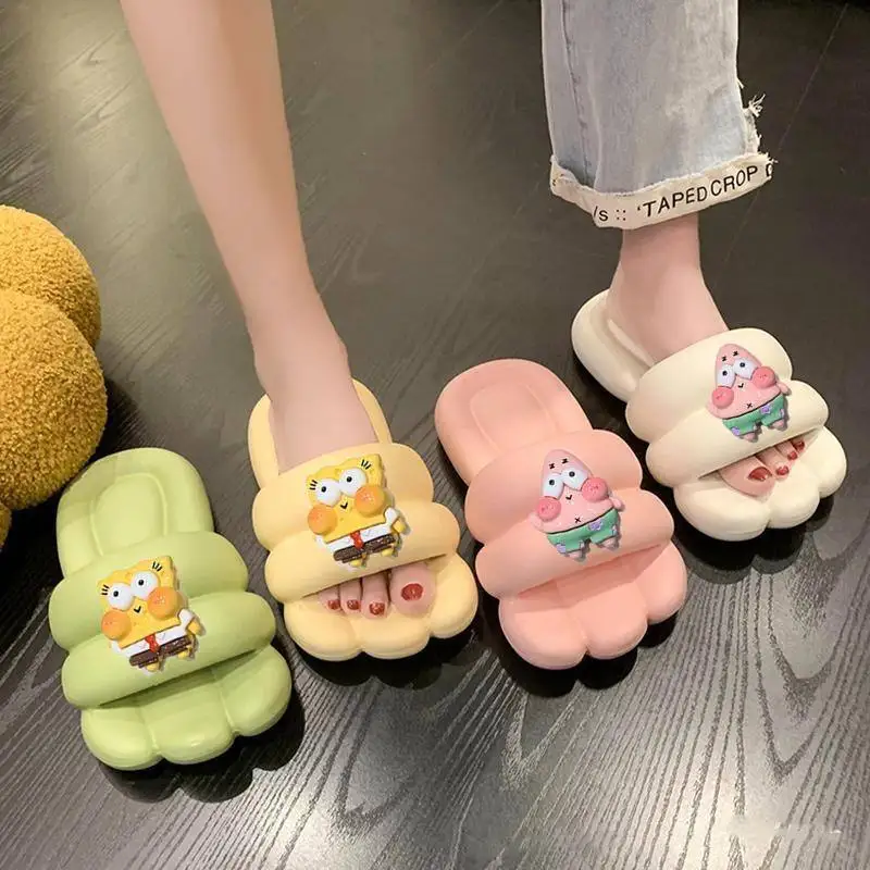Fashion Trend Cartoon Eva Soft Bottom Cloud Summer Slippers Cushioning Indoor Outdoor Women Slides Slippers Wholesale