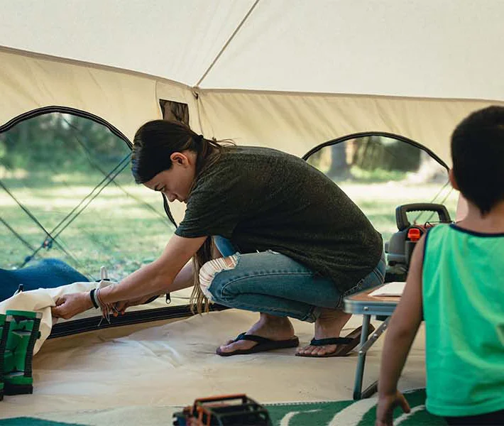 Outdoor yurt camp Pyramid shaped camp home large windproof rain multi-person tent