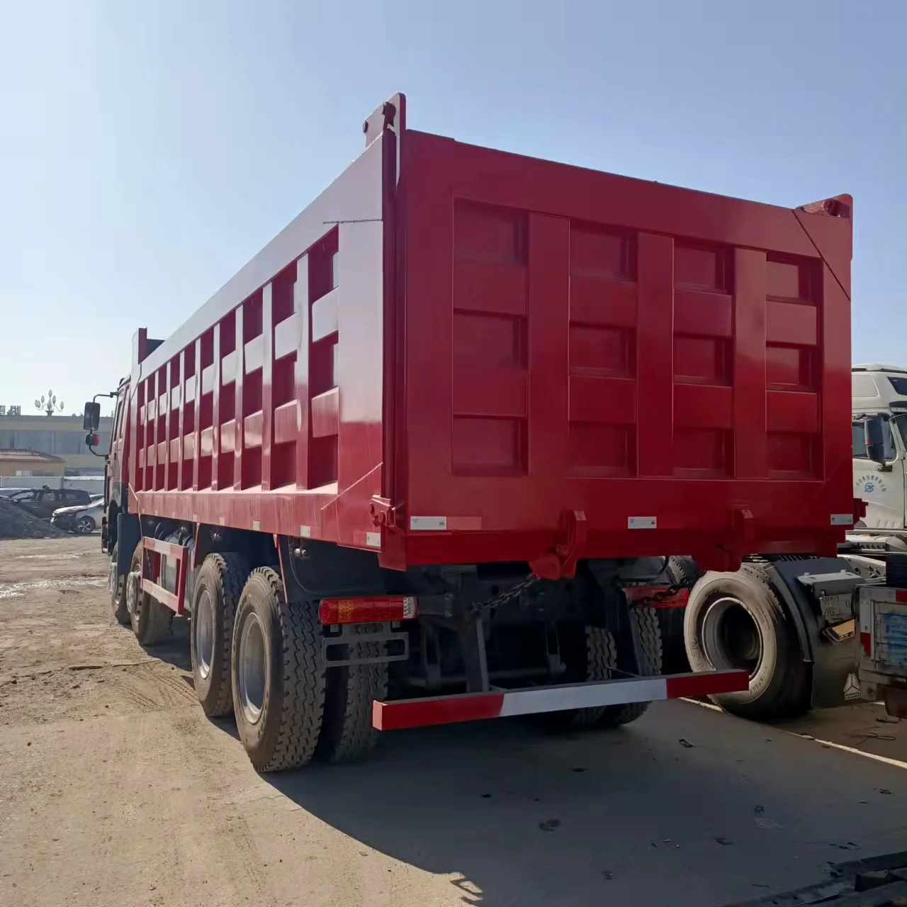 Тяжелый самосвал Howo Sino 6x4 10 Wheeler Подержанный для продажи