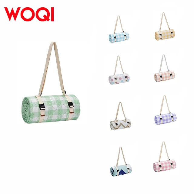 WOQI 4 Seasons  Picnic Mat Checkered Beach Camping  Extra Large Mat Tote  wholesale picnic blanket