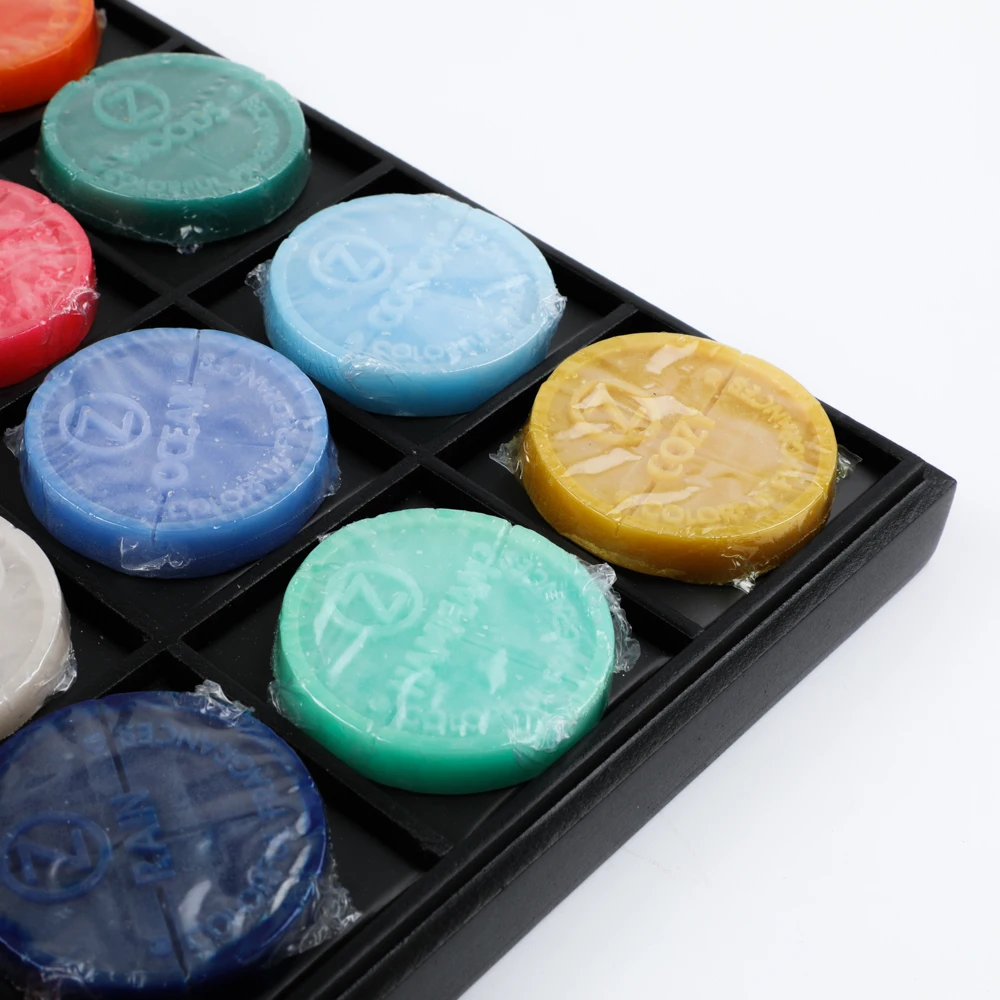 Customized scented wax melts in gift set