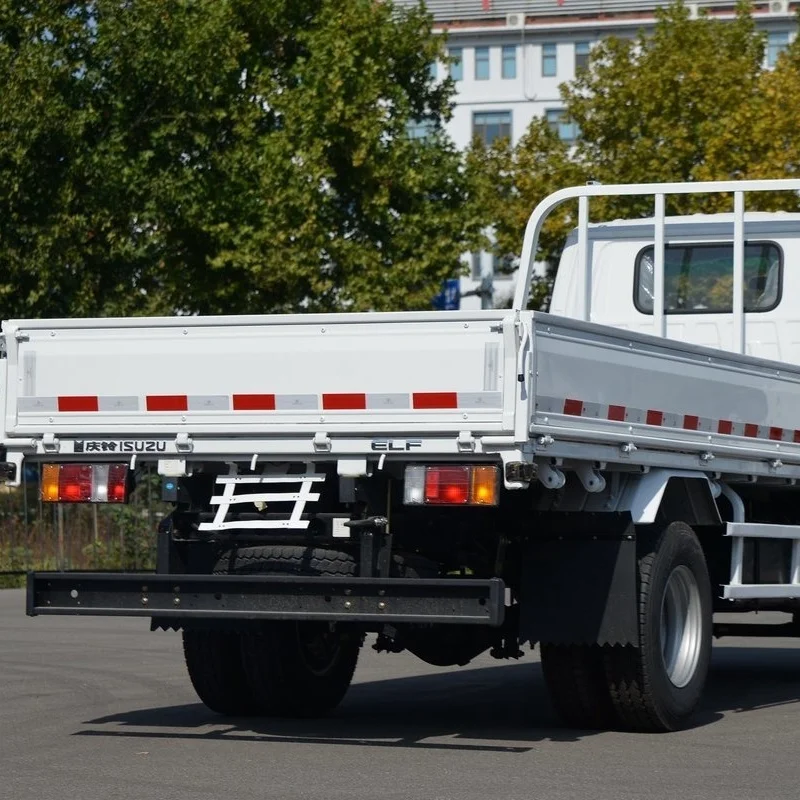 isuzu NKR 4t truck with 4jb1 4hk1 engine