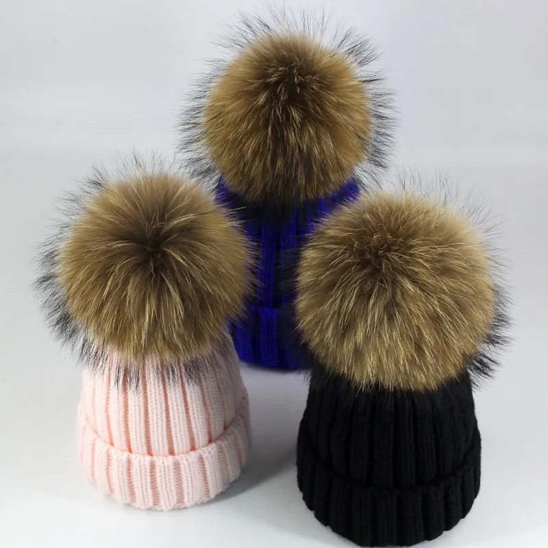 Winter 2020 new wholesale ladies really big raccoon fur ball thick striped wool hat parent-child outdoor leisure knitted hat