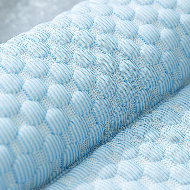 Famicheer reversible pet puppy cooling pad pressure activated pet cooling mat for dogs