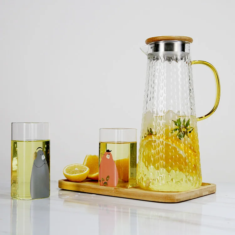 AIHPO3 Hot New 2023 Wholesale Borosilicate  Tall Glass Pitcher Ice Tes Carafe Cold Water Jug with Lid for Hot Cold Beverages