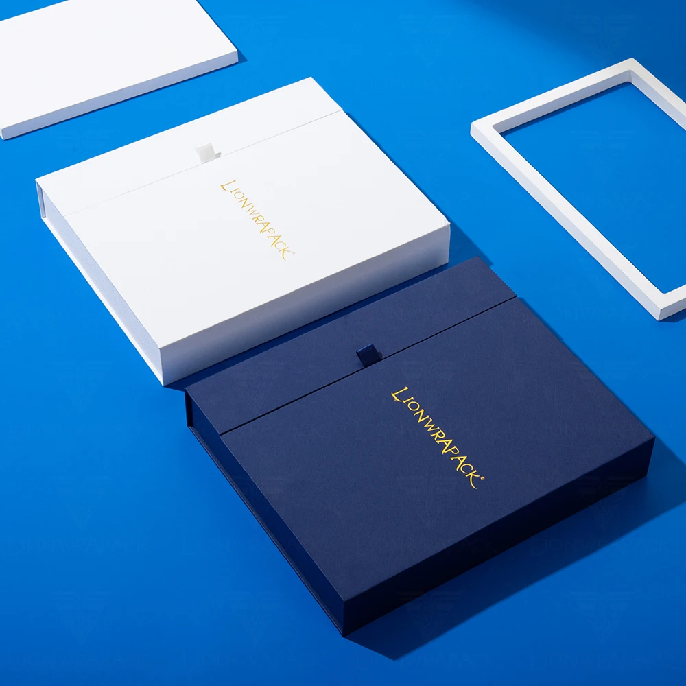 Lionwrapack Custom Logo Gift Boxes Eco-Friendly Recyclable Paper Packaging Large Clothing Shipping Boxes Textured Art Paper Box