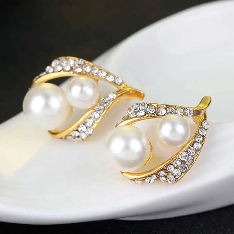 
2021 newest gold filled necklace shinny Rhinestone with Pearl Jewelry set necklace ring and earrings jewelry set for party 