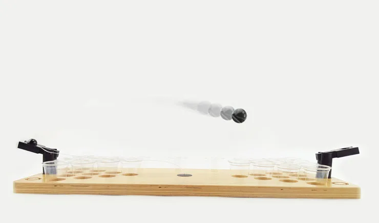 Factory Directly Wholesale Mini Shot Beer Drinking  Wooden Table Game for On the Go and At Home