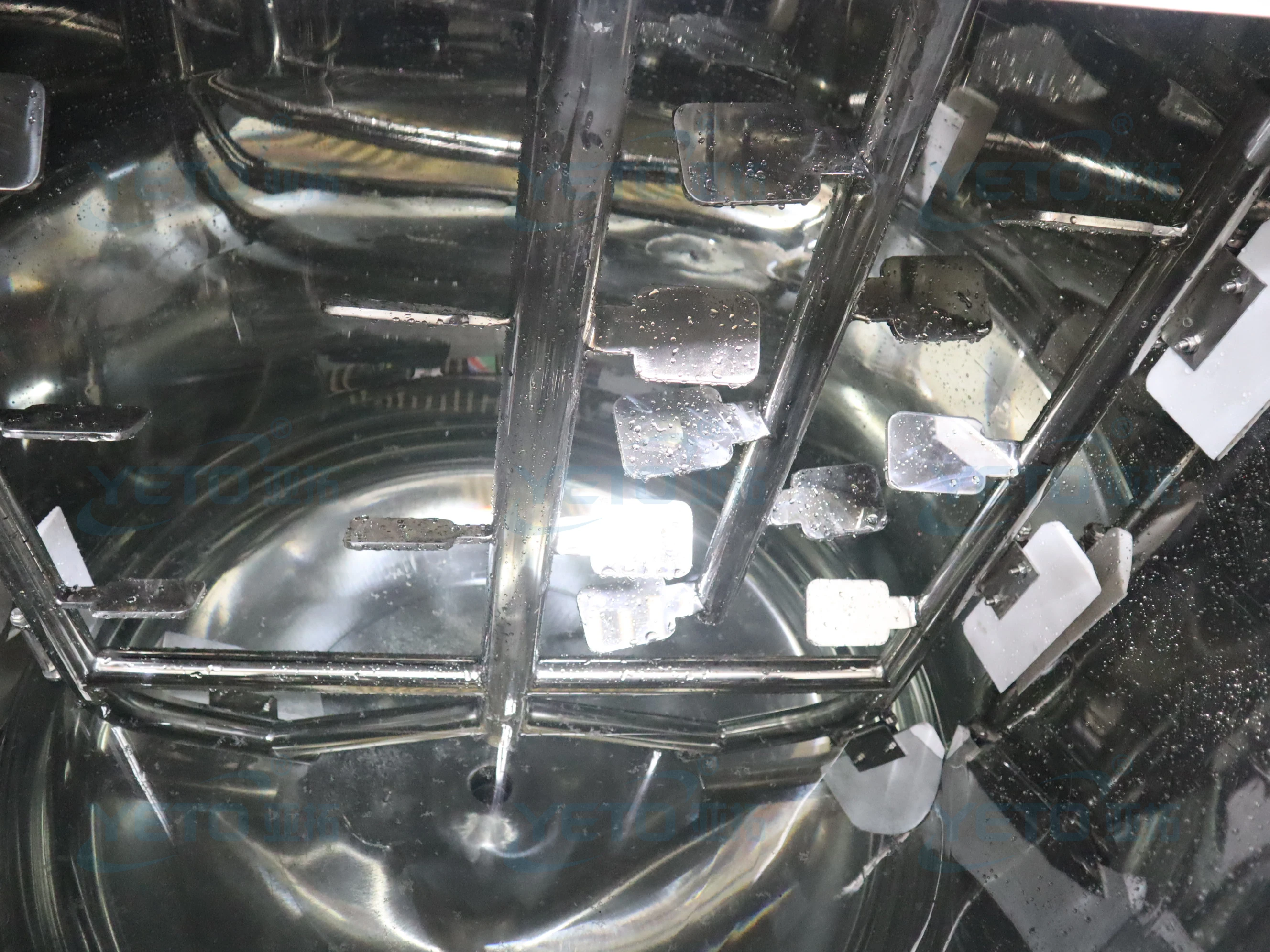 Cream Mixer Cosmetic Facial Cream Customized Various Stainless Steel Cosmetic Beverage Chemical Mixing Tank with Heater Agitator