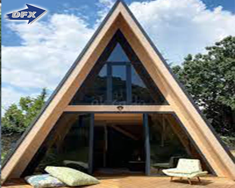 Quacent Luxury Sips A-Frame Low-rise Villa Heat-insulated Modular Home Prefab Tiny Triangle House For Apartment Prefab Cottage