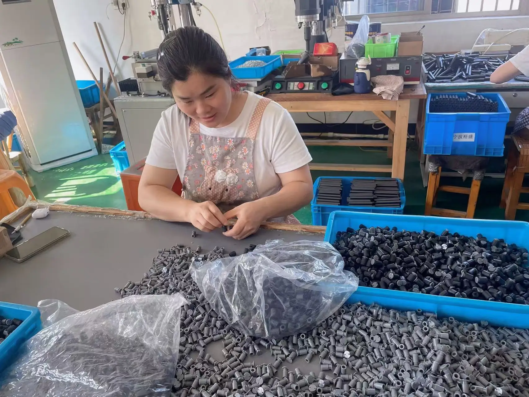 Modern Wardrobe Hardware Plastic Sliding Door Buffer Sliding Door Closer Damper Hydraulic System