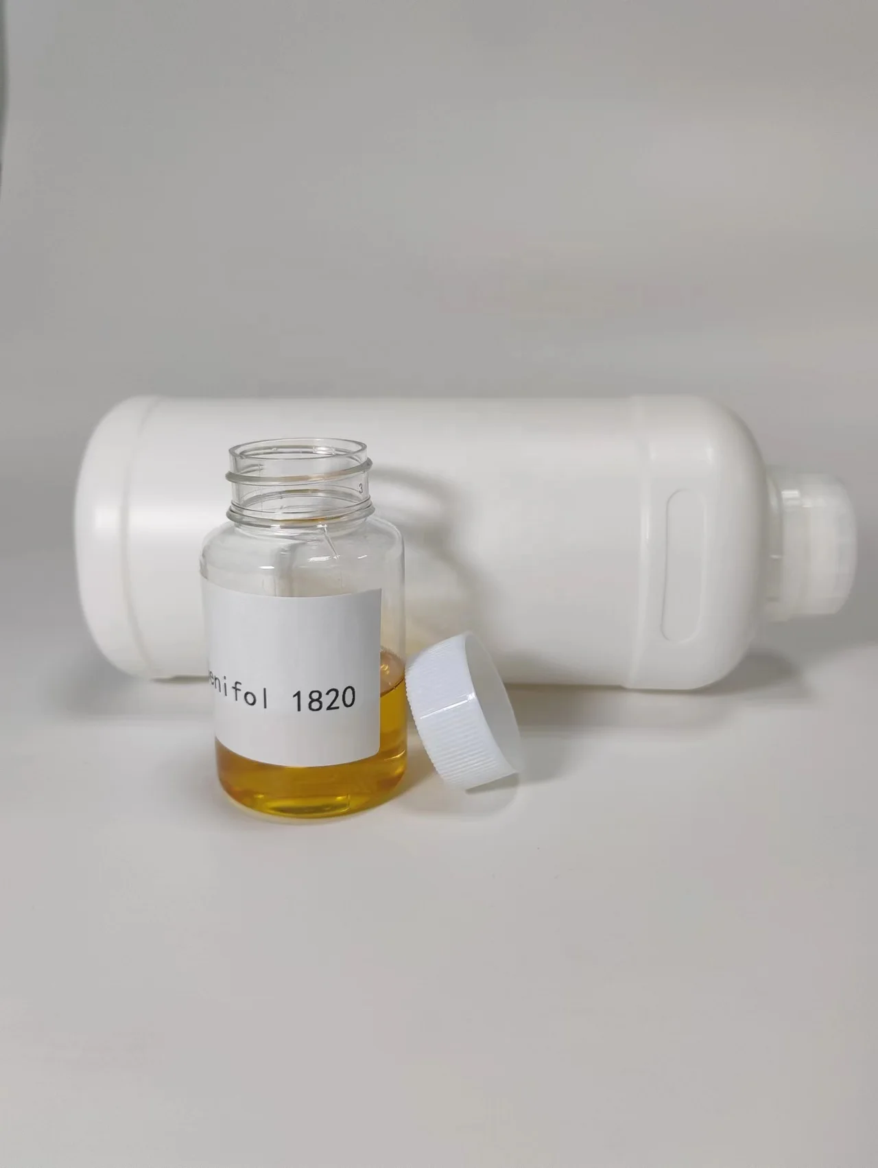 Bi-structured medium to high molecular weight fully synthetic lubricant Grinding and Cutting Metalworking Fluid Additives 1820