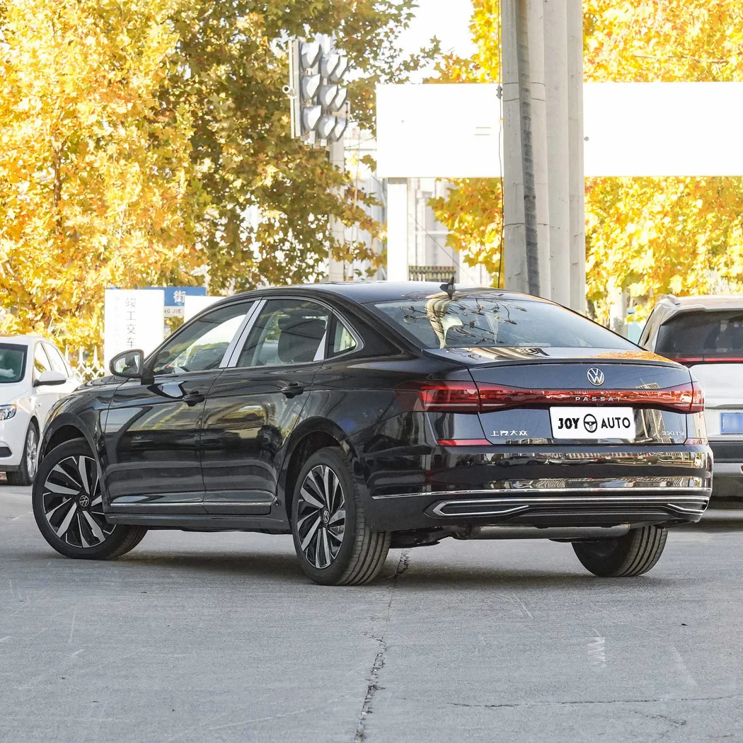 Заводская 2024 SAIC Volkswagen Passat 1 4 T 2 0 бензиновый автомобиль 4-дверный 5-местный седан для взрослых применимый семейный VW сделано в Китае