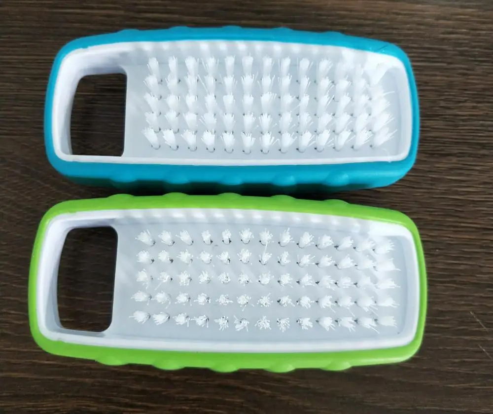 2020 new arrivals double sided custom hand brush with hang hole grip handle for nail drill and dust remover kitchen TPR rubber