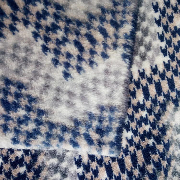 
Manufacturer hot sale 100 polyester super soft two sides print coral velvet fleece fabric for baby cute blanket 